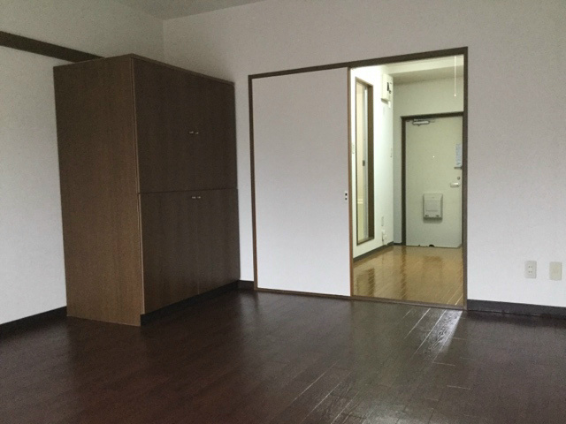 ビーハイヴ リビング