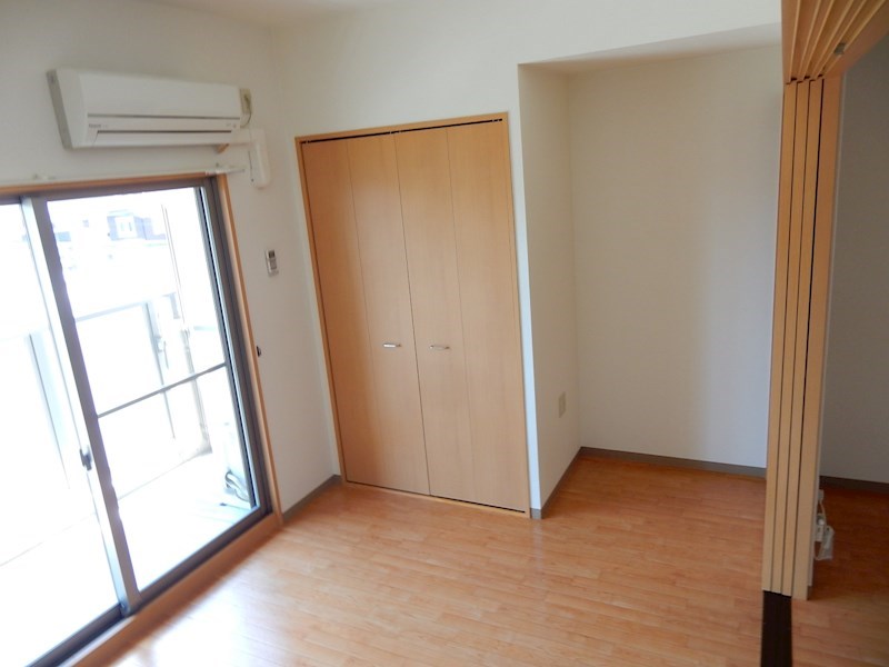 マリンキャッスル新舞子  ベッドルーム