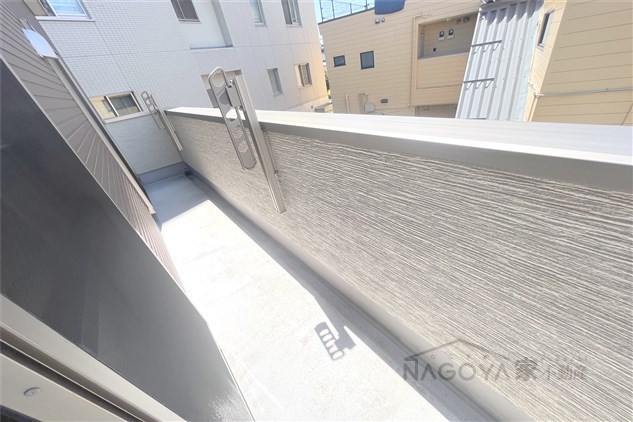 折戸町戸建賃貸 ベランダ