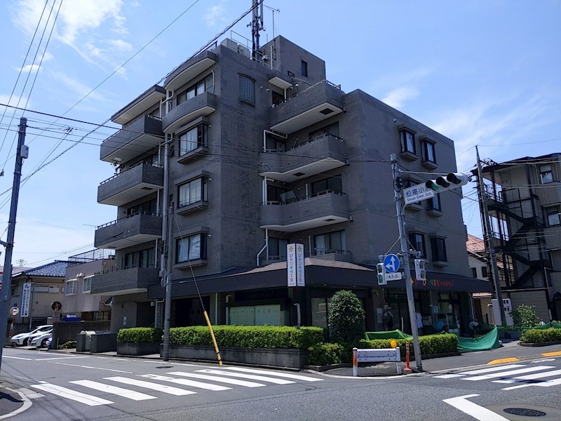 ストリートライフ 外観