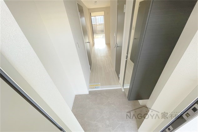 アーデルドルフ 玄関