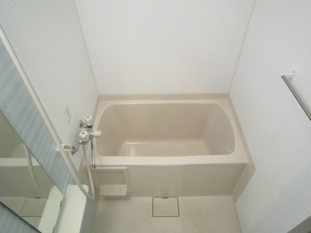 アース湘南台 風呂画像