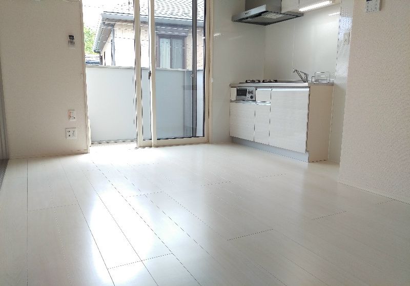 神奈川県横浜市神奈川区白幡南町 リビング