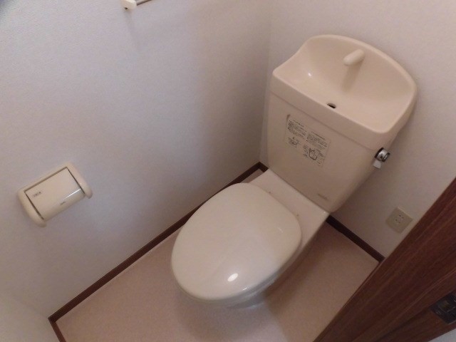 シャン．フォンテーヌ トイレ