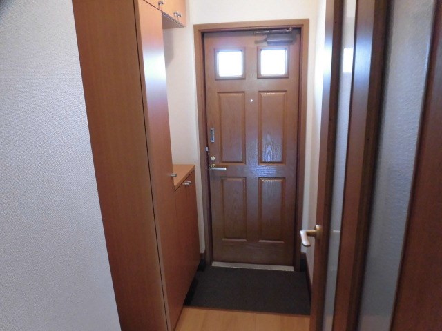 シャン．フォンテーヌ 玄関
