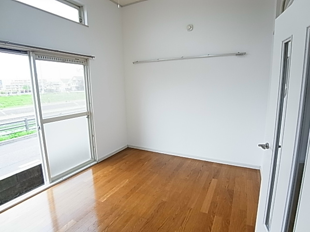 ジュネパレス新松戸第52 リビング