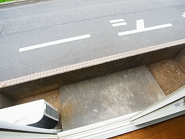 ジュネパレス新松戸第52 ベランダ