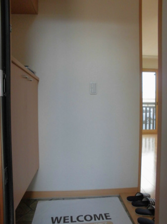 神立の杜C 玄関