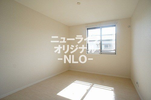 フィオーレ花水台B 内装