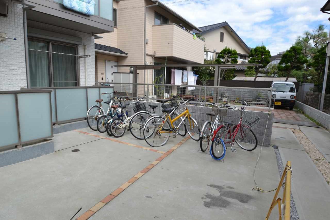 アルビオン高津Second 駐車場
