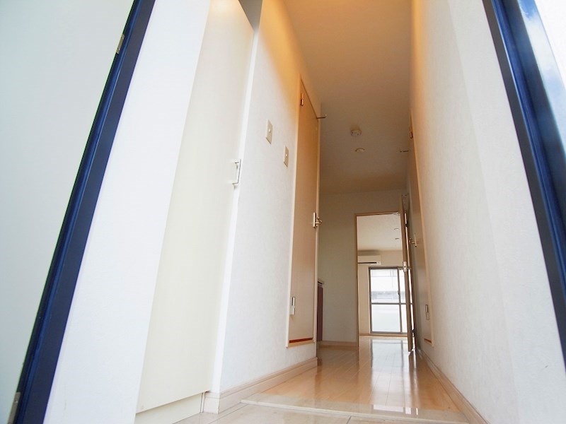 ロイヤルハイツ 玄関