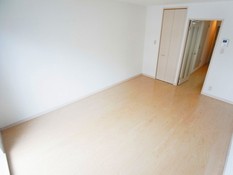 ロイヤルハイツ リビング