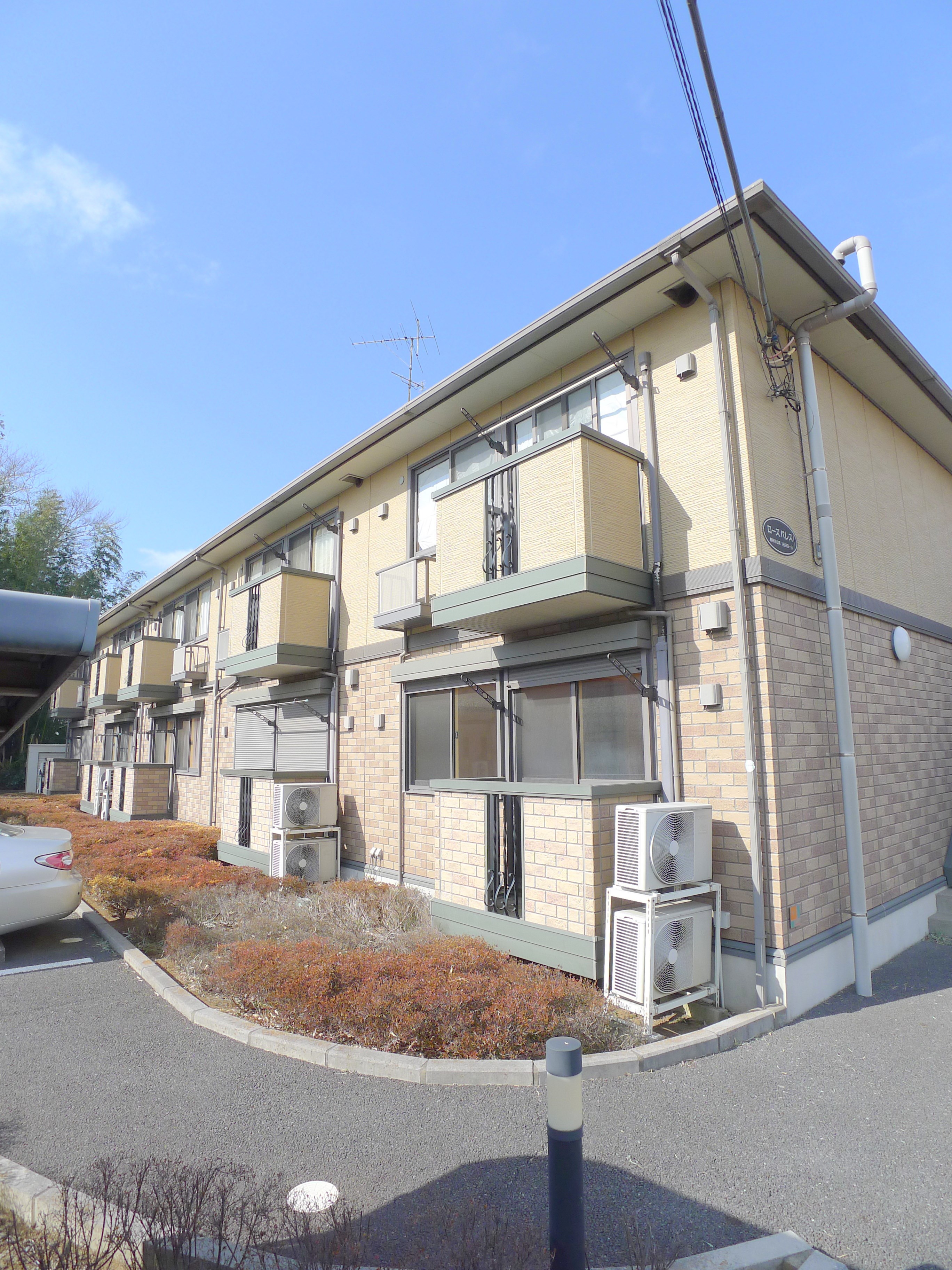 ローズパレス 106号室 外観