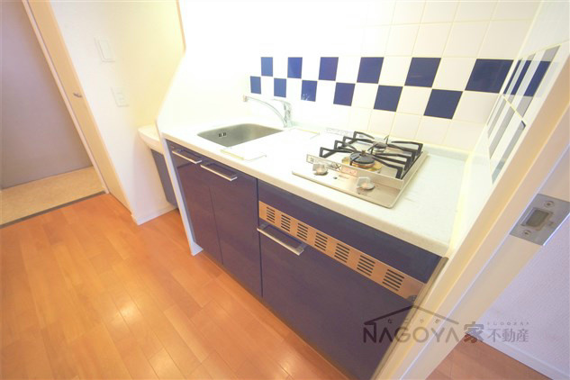 プレサンス泉セントマーク キッチン