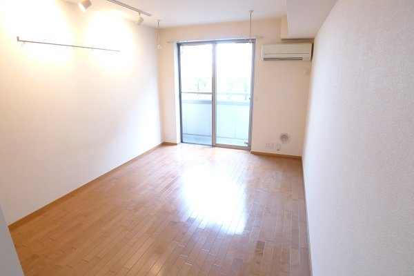 セレーナ経堂 リビング