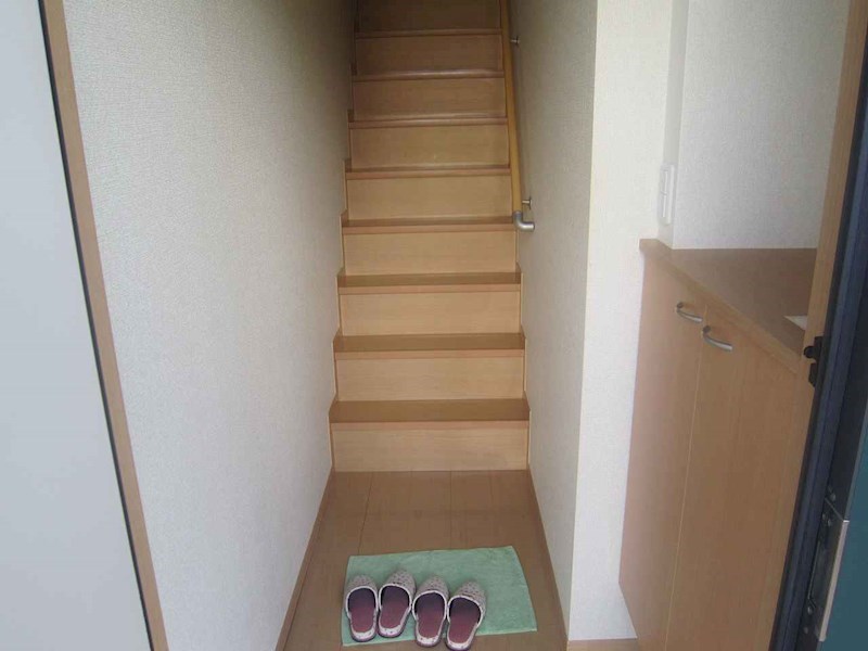 ボンヌールアビタシオン 玄関