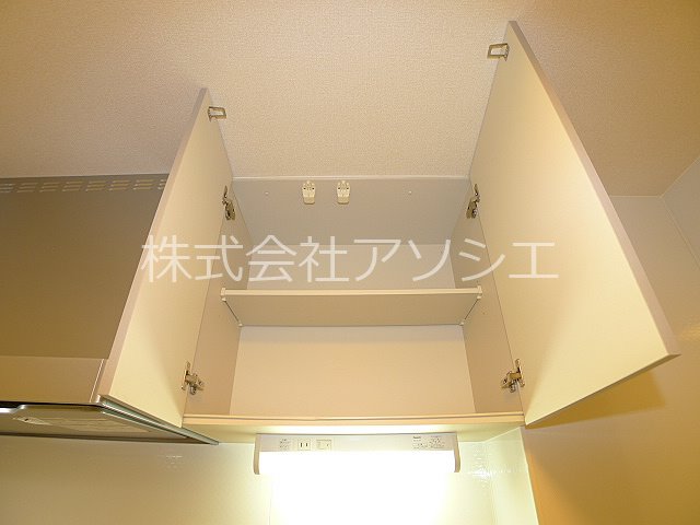 アルバ・グラートＡ 収納