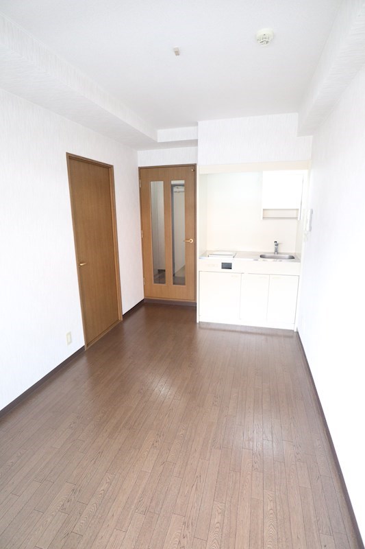 フルール妙法寺 リビング