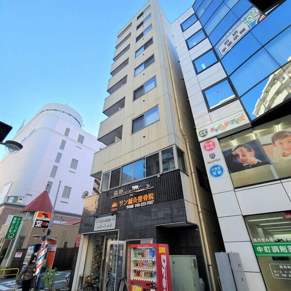 Scene1 外観