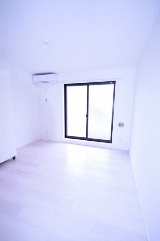 カインドネス本厚木 ベッドルーム