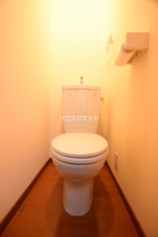 ガーネット御所西 トイレ