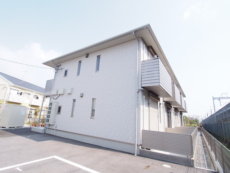 トランクライン　エイト 外観