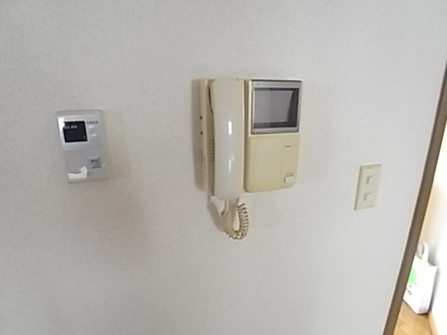 ケンコーポラス 玄関