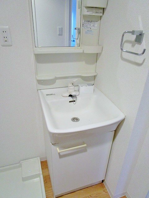 ブライズ三軒茶屋　201号室 その他4