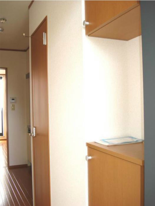 ドミール南足柄 玄関