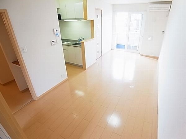 ピースパレス リビング