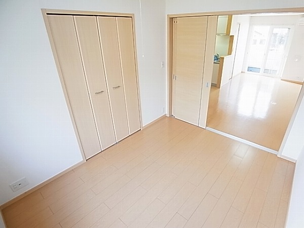 ピースパレス ベッドルーム