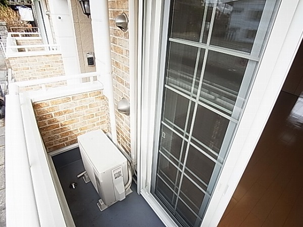 ピースパレス ベランダ