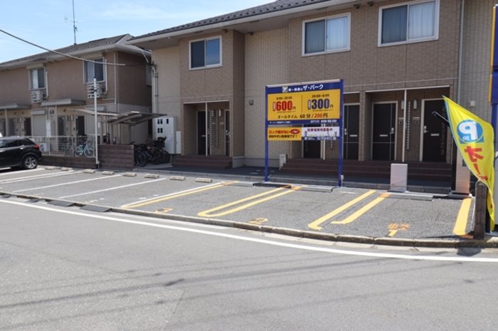 SVP・ナイン 駐車場