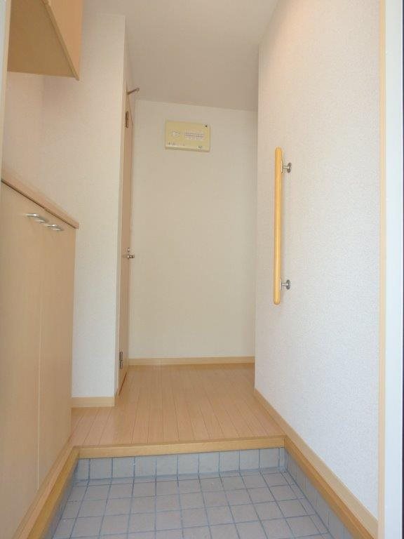 橘ハイツ 玄関
