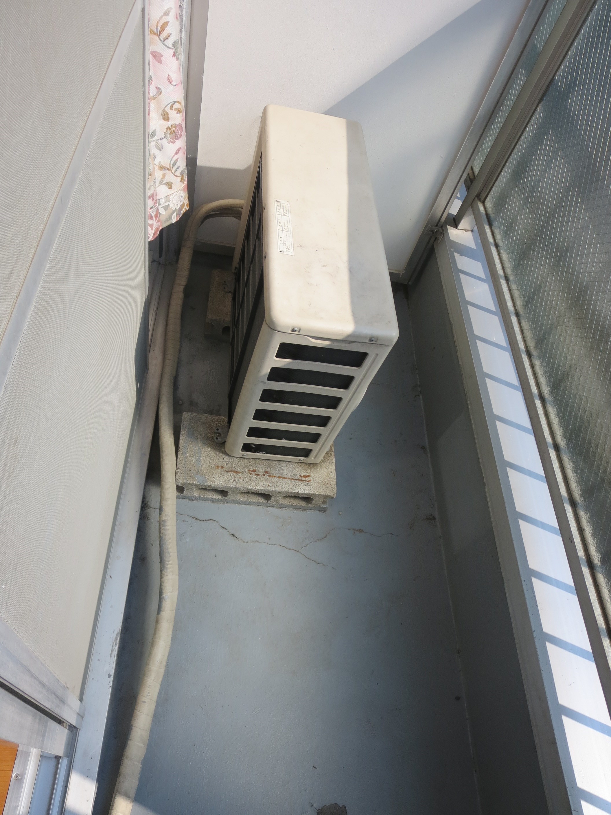 ベランダ ホワイトハウスA ベランダ