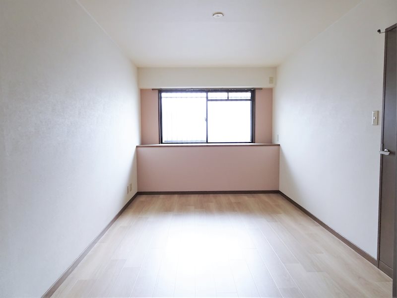 コモドカーサ新神戸 ベッドルーム