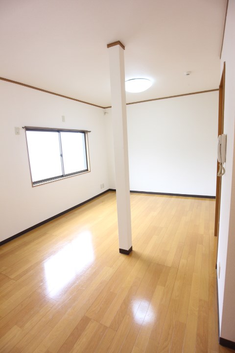 メゾンドリーフ リビング