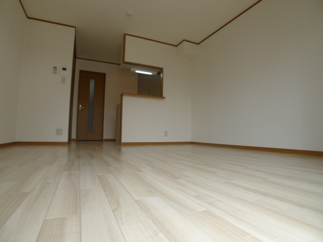 サンショワーⅡ リビング