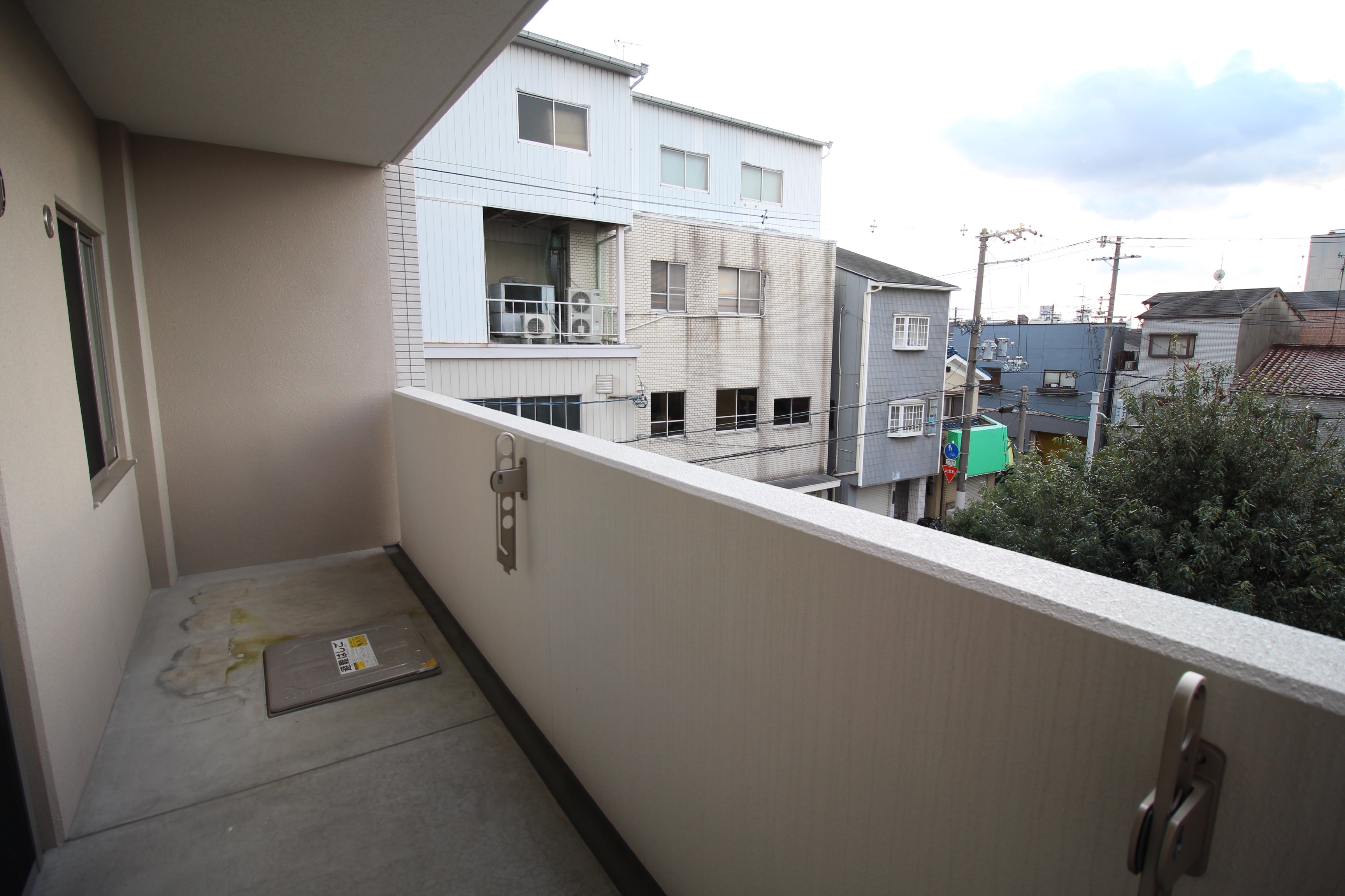 ロンド・エーデルワイス ベランダ