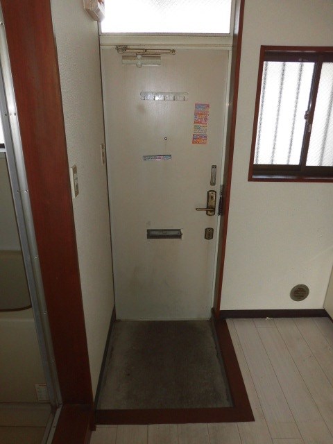 第２中冨士コーポ 玄関