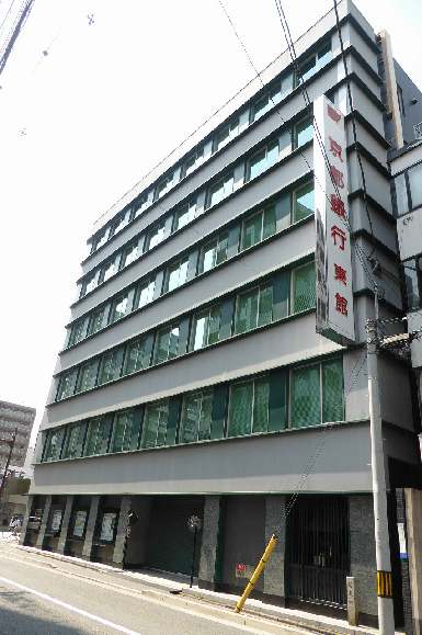 サンシティ烏丸 銀行
