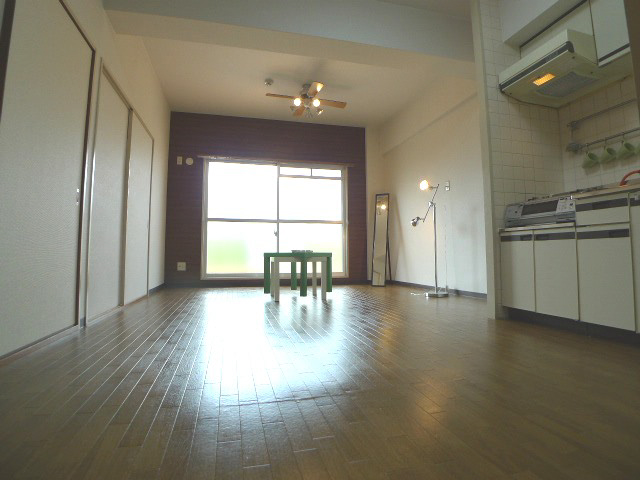 ブエナビスタ高砂 リビング