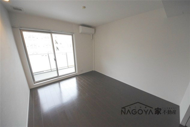 シエルブルー栄 リビング