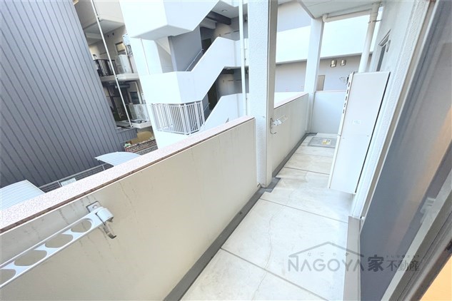 ランドハウス泉 ベランダ