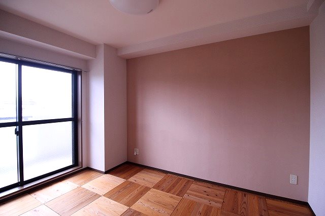 MONA-B ベッドルーム