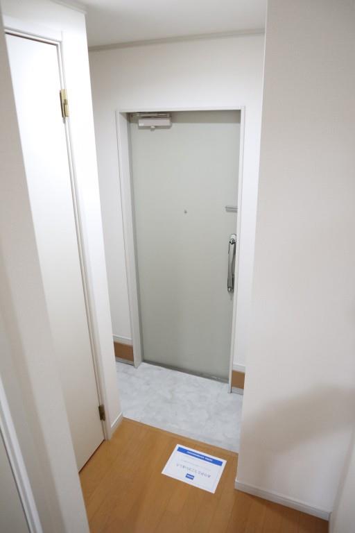 フォレストコートⅠ 玄関