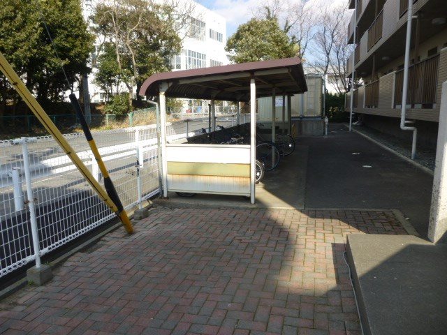 フロントヒルズⅢ その他外観2