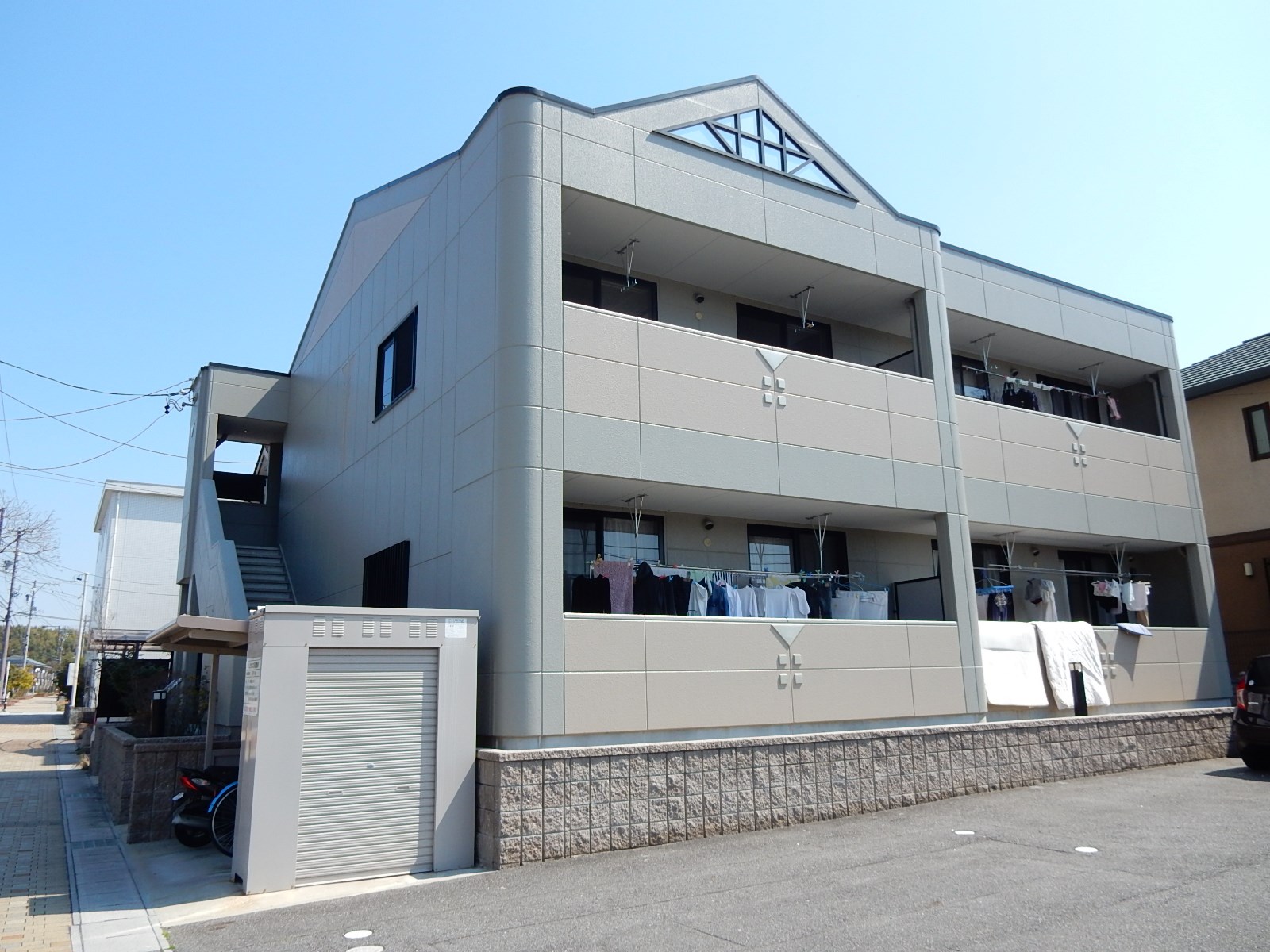 フローラかじま 202号室 外観