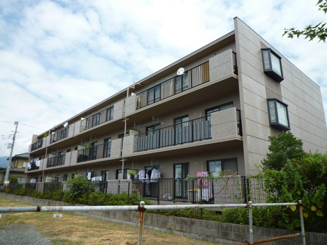 リベラルT 外観