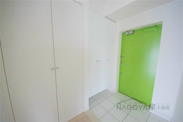 レジディア東桜Ⅱ 玄関